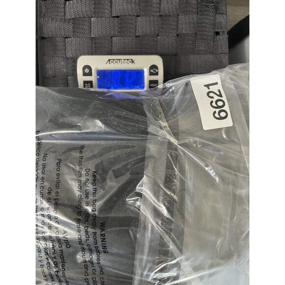 Everlane Wool Academia Button Up Cardigan L Minimal Quiet Luxury Grunge Preppy - Picture 10 of 10